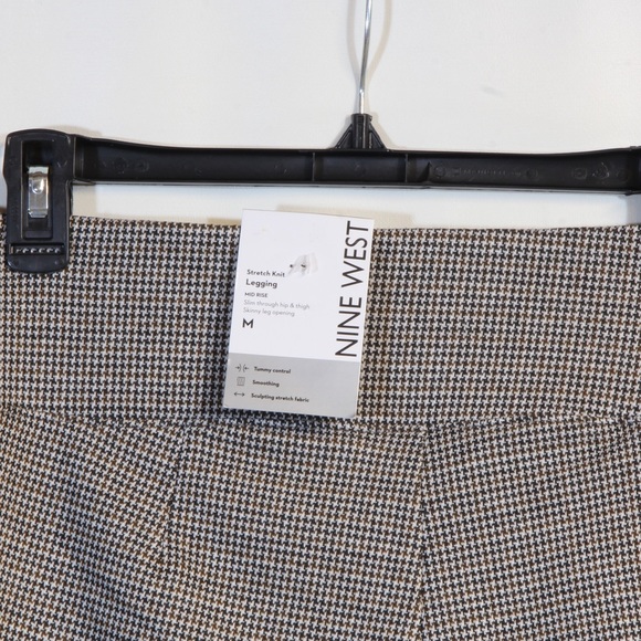 Nine West White Black & Red Houndstooth Mid Rise Stretch Knit Leggings NWT - Picture 2 of 6